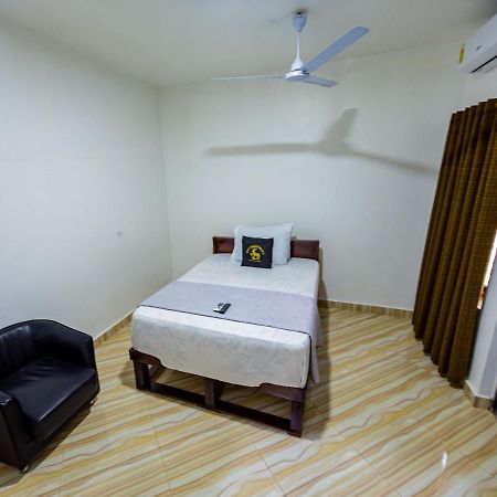 Nap Apartment Hotel Dansoman エクステリア 写真